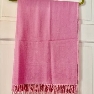 Pink Fringed shawl ( 70% pashmina 30% Silk) New!
